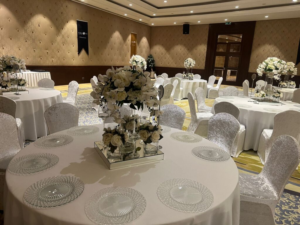 antalya-dugun-dekorasyonu-sandalye-giydirme-calista-belek